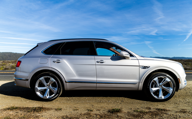 Illustration for article titled The 2019 Bentley Bentayga V8 Is the Most Opulent Way to Haul Your Stuff at 180 MPH